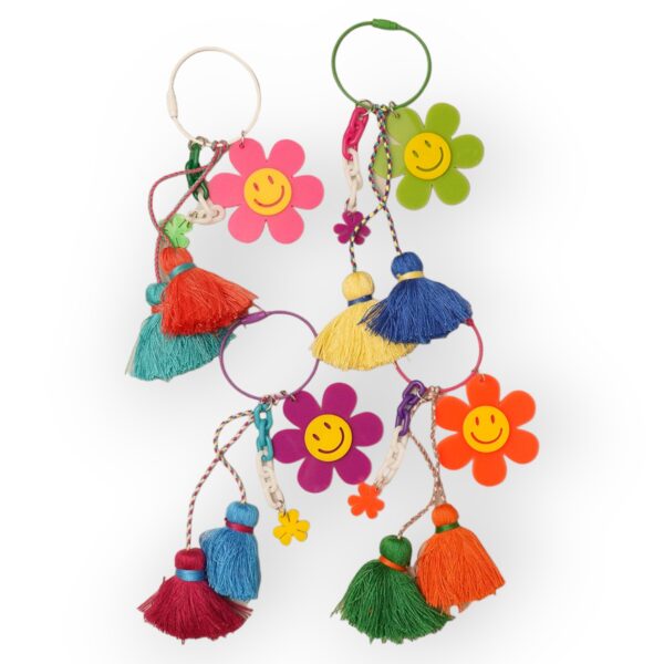 Happy Face Flower Teasel Keychain